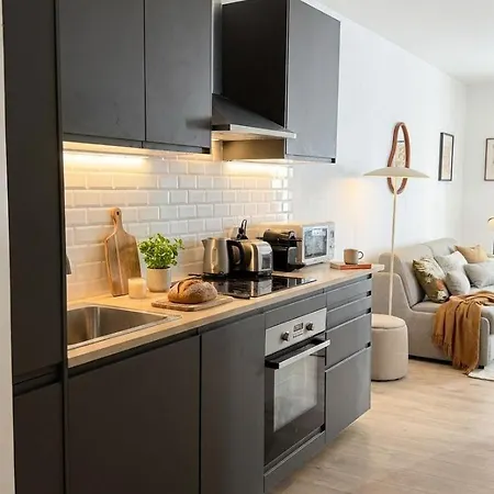 Furtivestay - Sentier - Ponceau 2 París